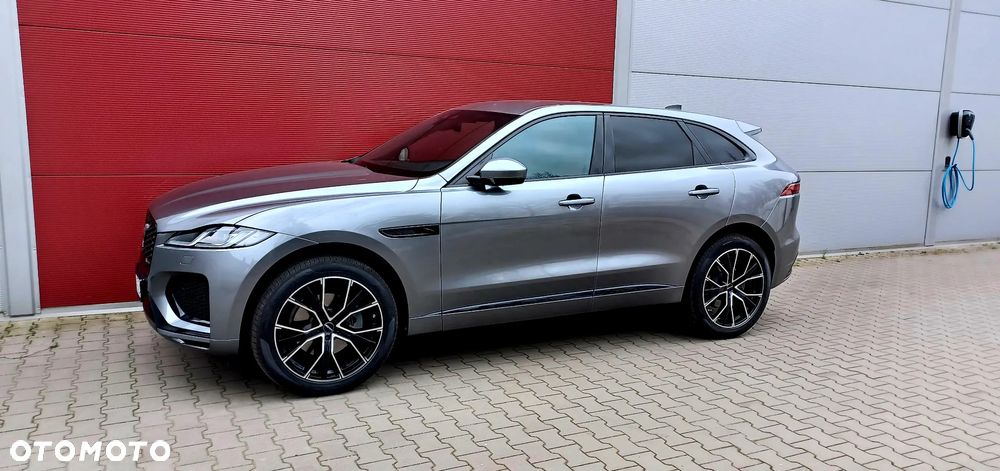 Jaguar F-Pace 2.0 P250 mHEV AWD R-Dynamic Black - 7