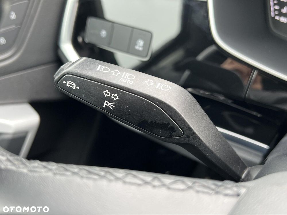 Audi Q3 Sportback - 13