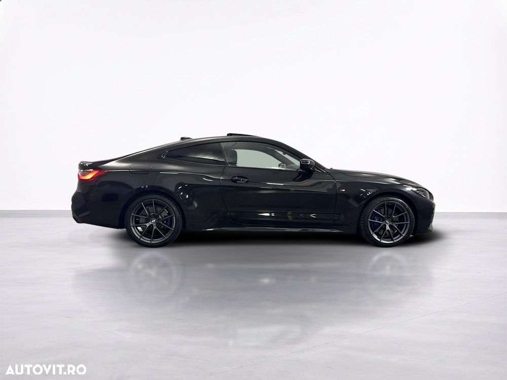 BMW M4 M440i xDrive - 7
