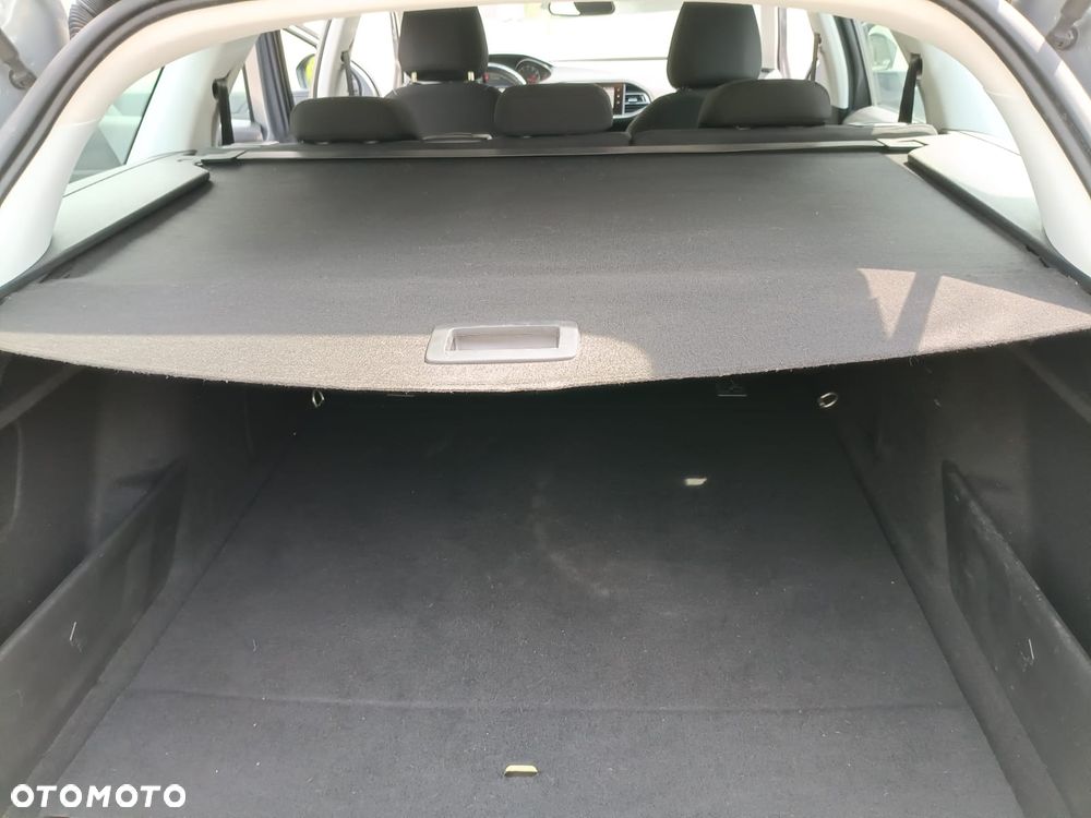 Peugeot 308 PureTech 110 Stop & Start Allure - 22