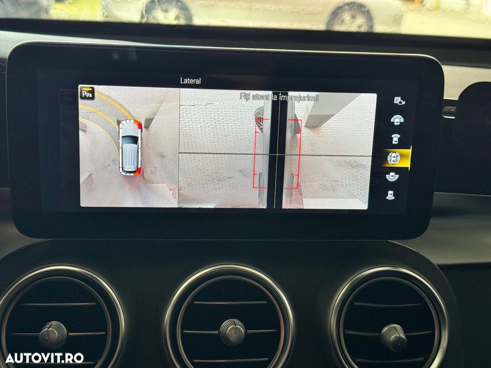 Mercedes-Benz GLC 300 d 4MATIC - 27