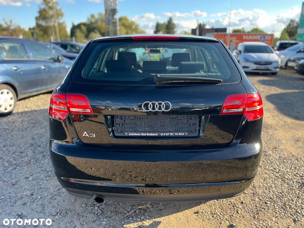 Audi A3 Sportback 1.6 Attraction - 5