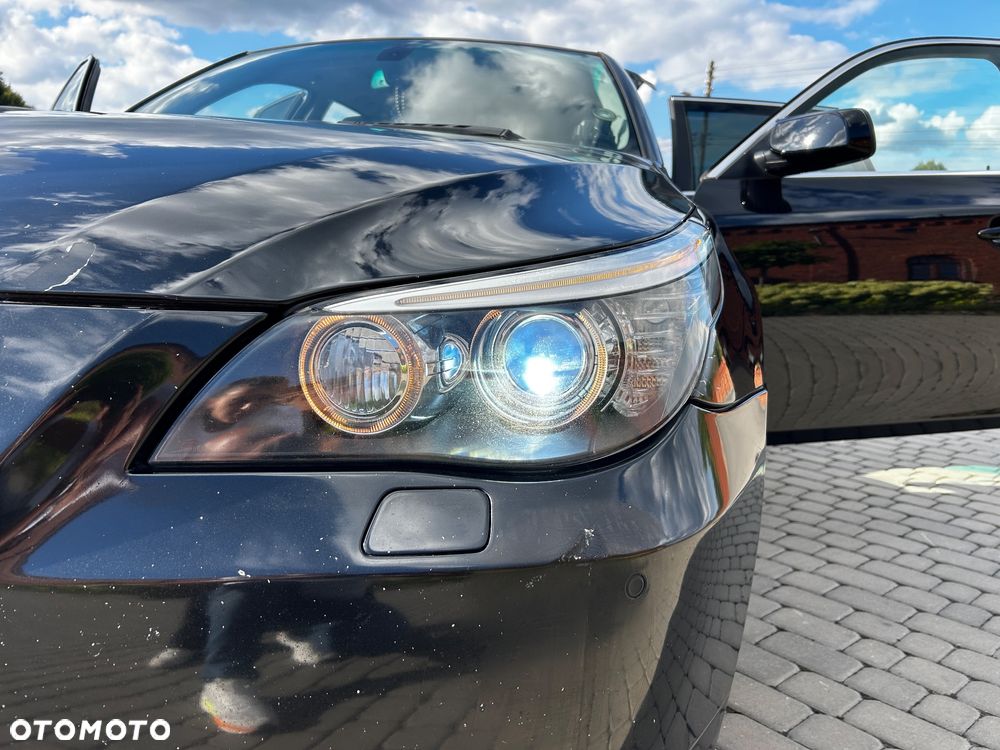 BMW Seria 5 530d xDrive - 34