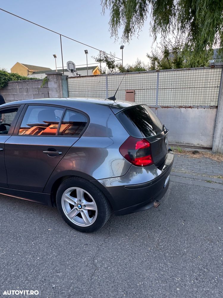 BMW Seria 1 120d - 3