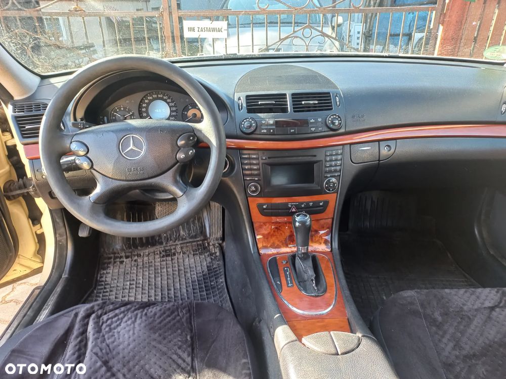 Mercedes-Benz Klasa E - 11
