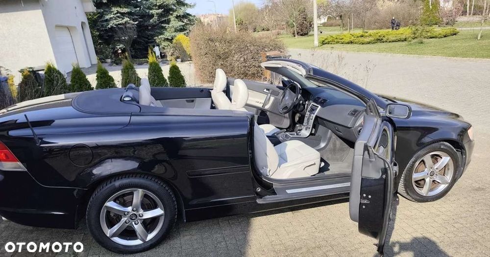 Volvo C70 - 11