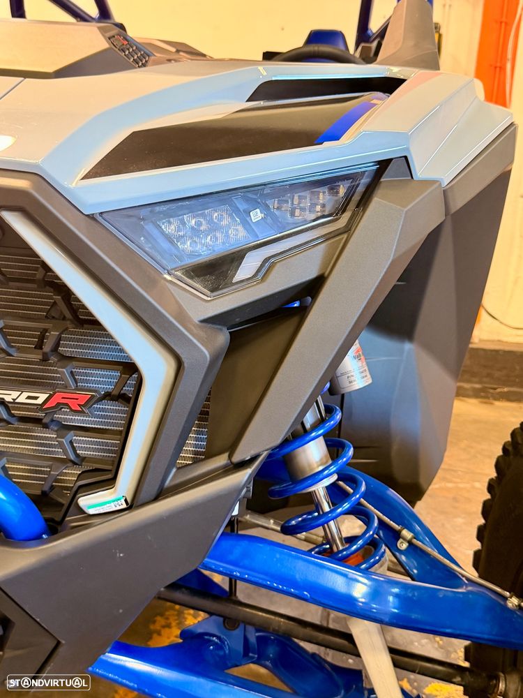 Polaris RZR Pro R - 2
