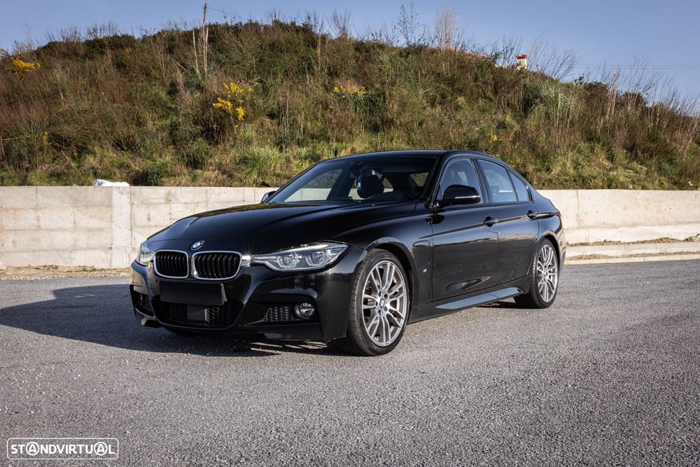 BMW 330 e iPerformance Pack M - 1