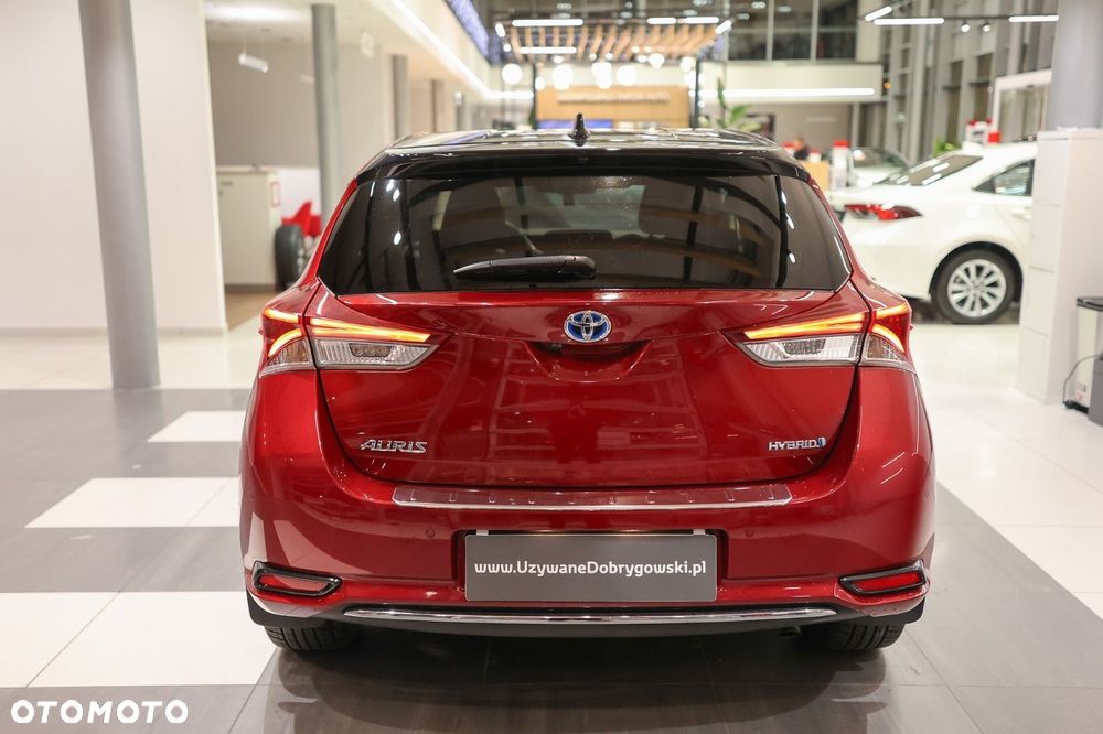 Toyota Auris - 5