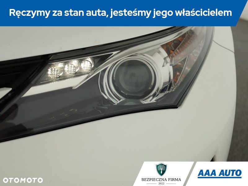 Toyota Auris - 16
