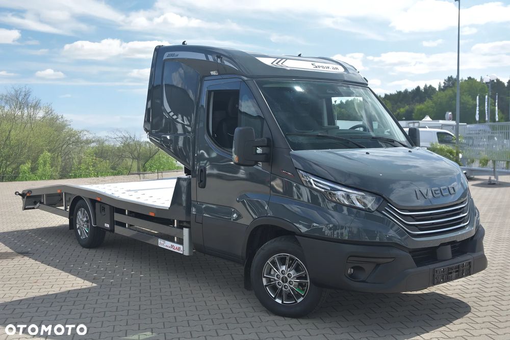 Iveco Daily 35S18H autolaweta z kabina sypalną 3,5t na haku POLMAR - 2