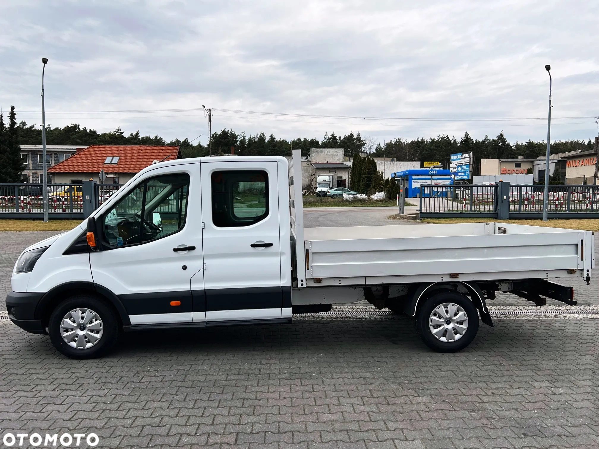 Ford Transit Doka 7-miejsc + Skrzynia  Salon PL Jeden Właściciel - 2