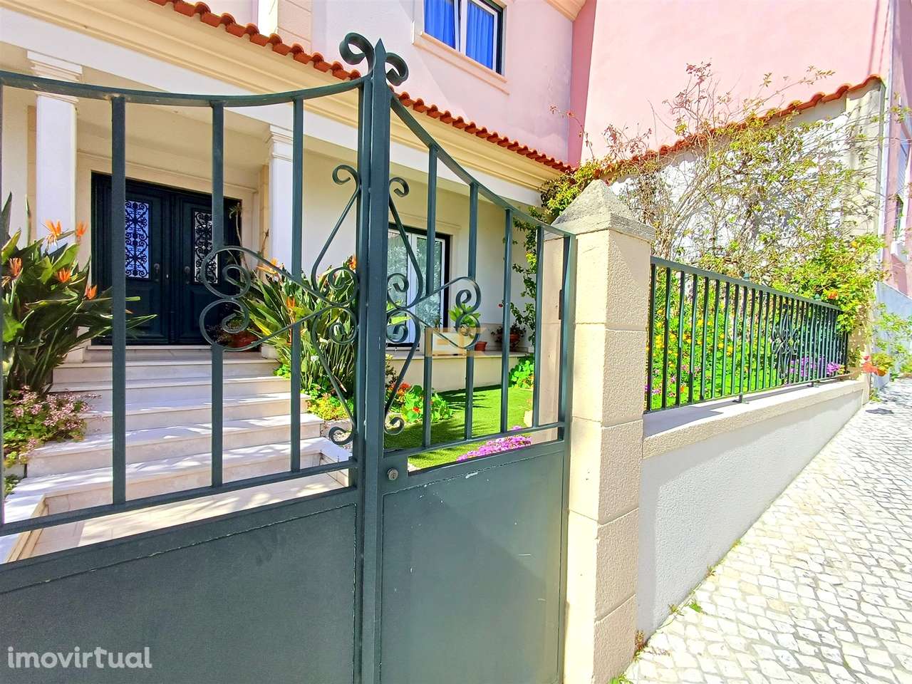 Moradia T5 para venda, na Figueira da Foz- Tavarede! - Grande imagem: 2/55