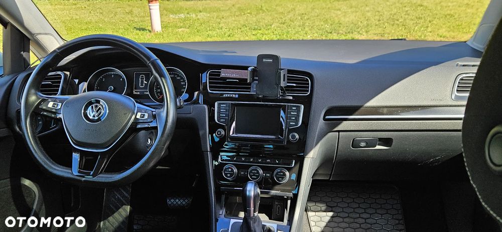 Volkswagen Golf VII 1.6 TDI BMT Highline DSG - 12