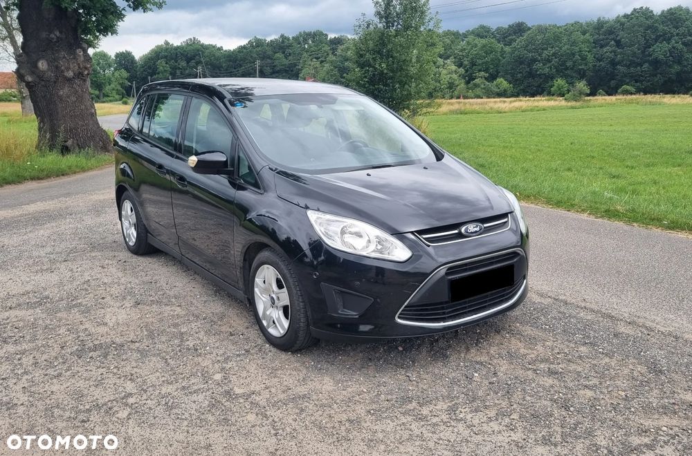 Ford Grand C-MAX - 13