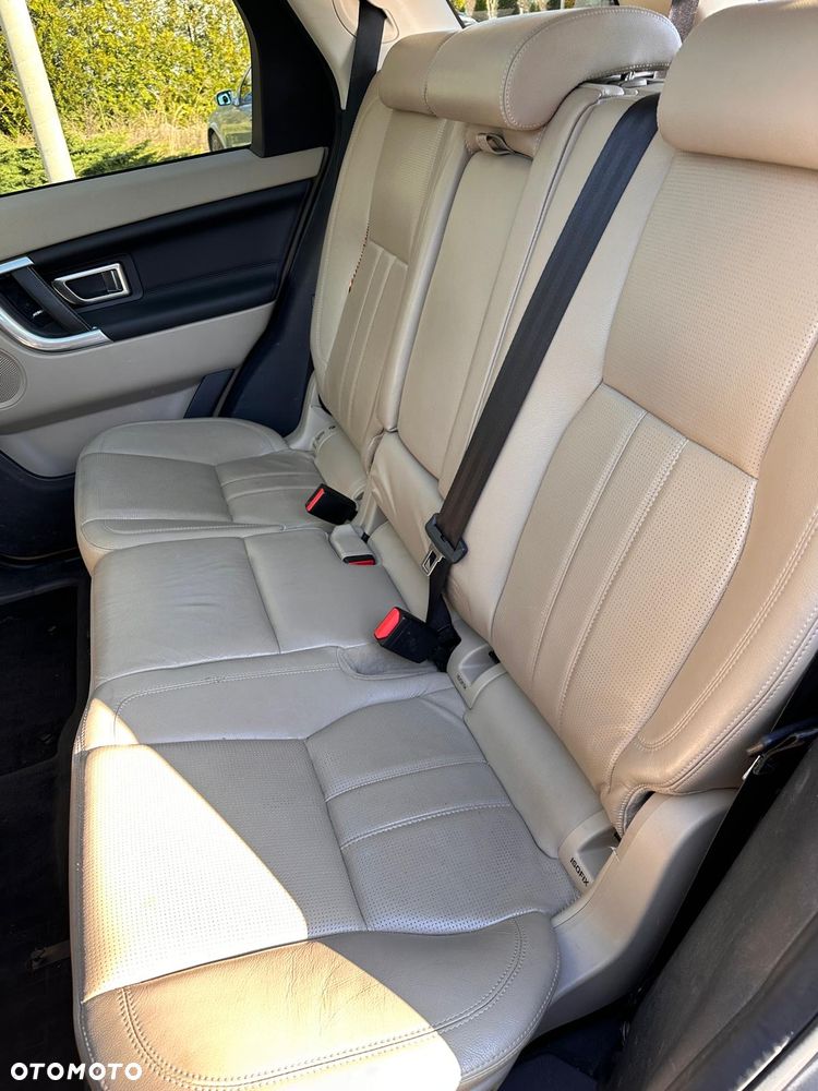 Land Rover Discovery Sport 2.0 TD4 HSE - 18