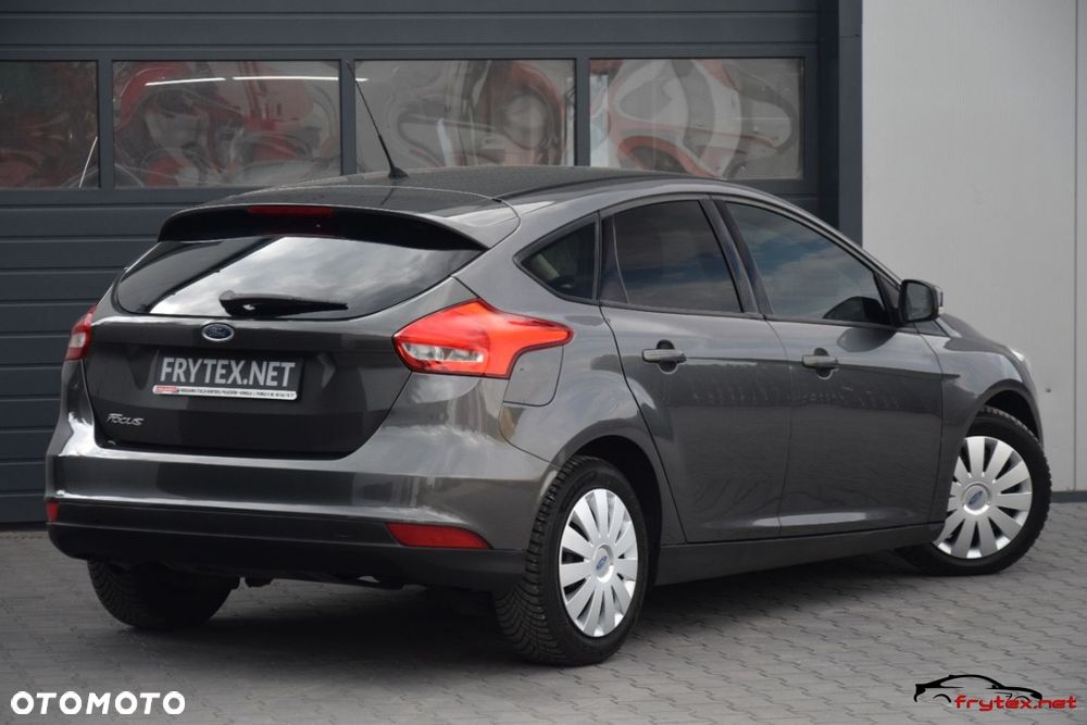 Ford Focus - 9