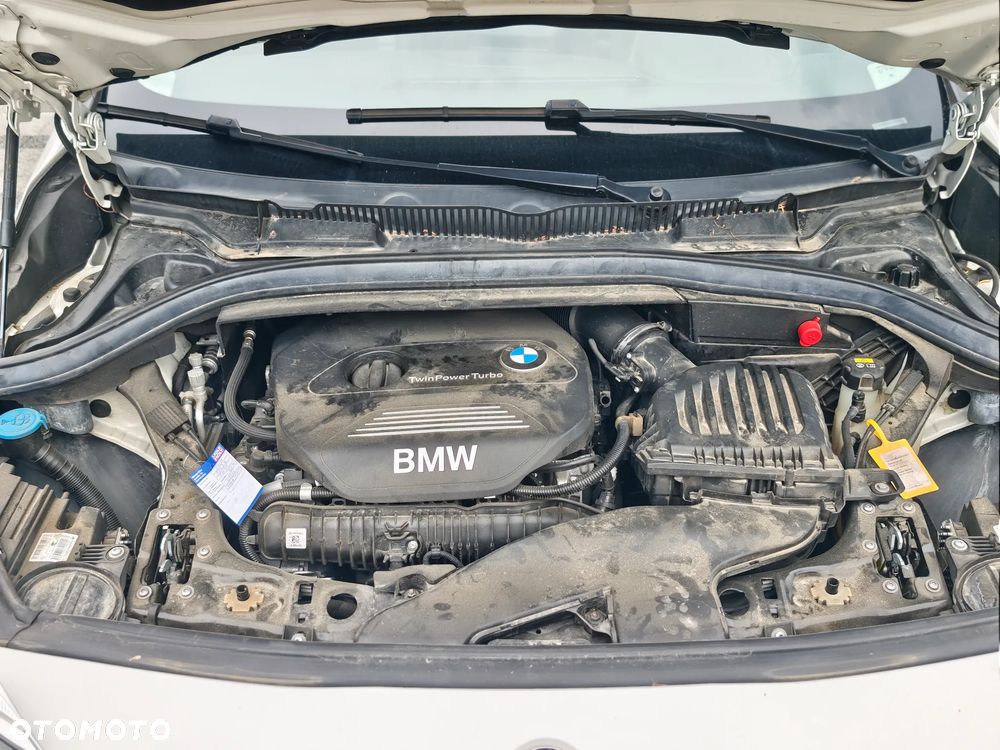 BMW Seria 2 220i Advantage - 10