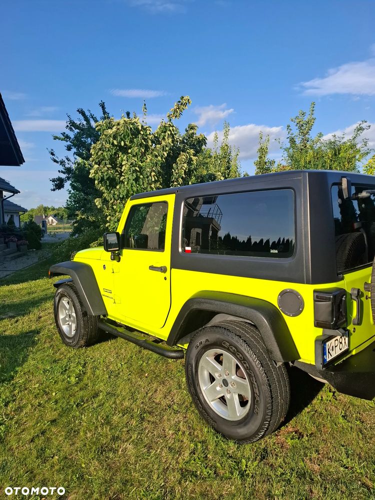 Jeep Wrangler - 23