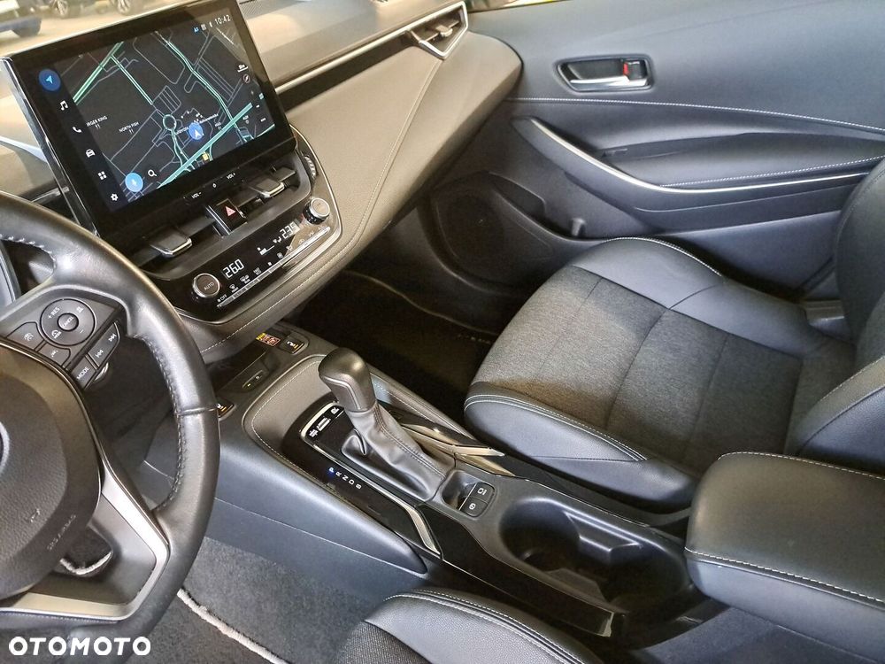 Toyota Corolla 1.8 Hybrid Style - 30