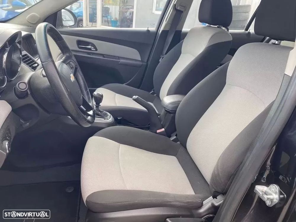 Chevrolet Cruze 2.0 VCDi LT - 20