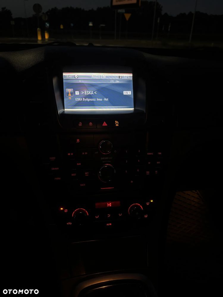 Opel Insignia - 8