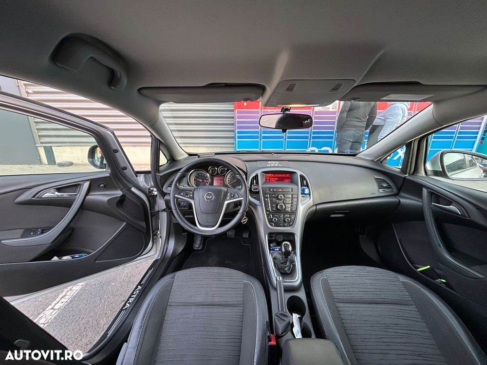 Opel Astra 1.4 Turbo ECOTEC Start/Stop Enjoy - 9
