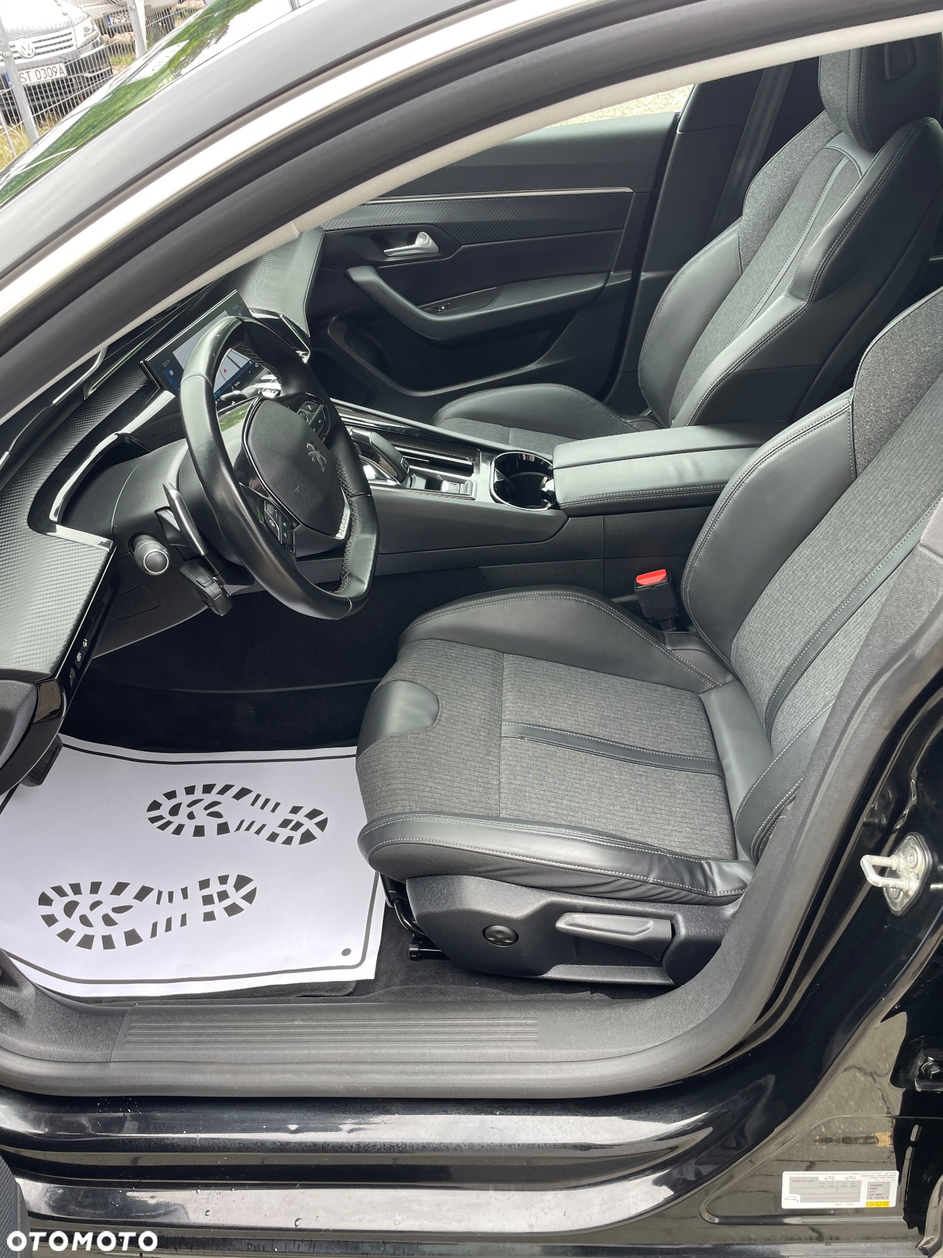 Peugeot 508 1.5 BlueHDi Allure S&S EAT8 - 20