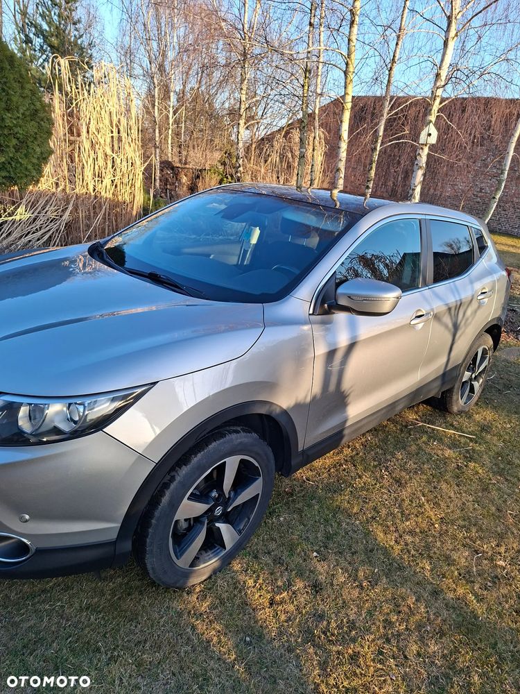 Nissan Qashqai 1.5 dCi Tekna - 4