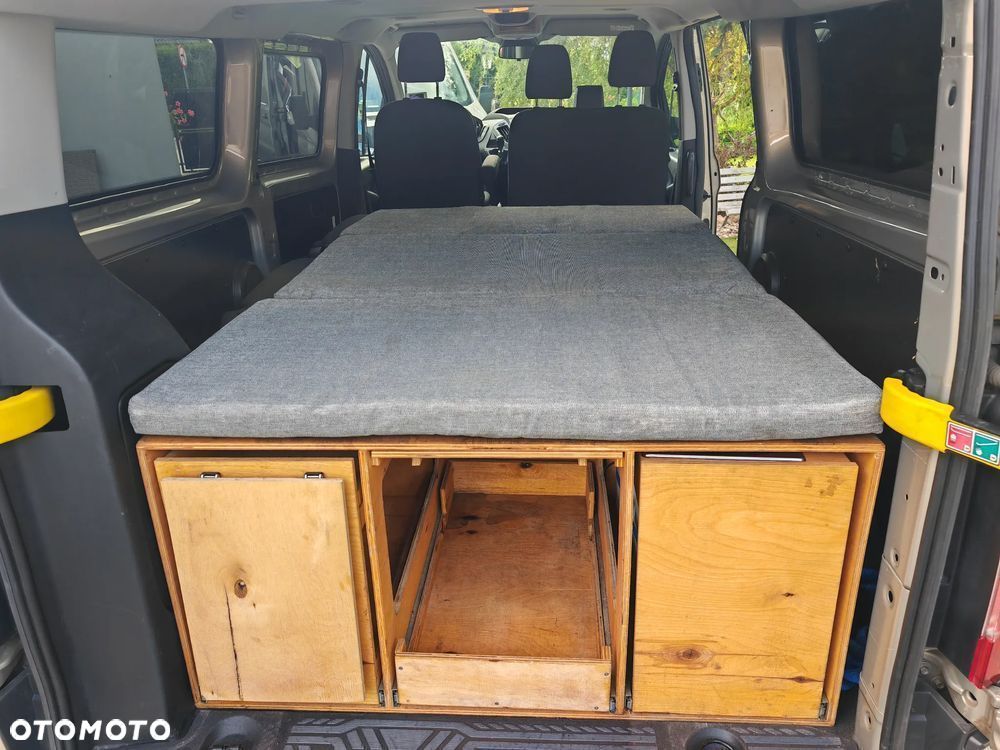 Ford Transit Custom - 23