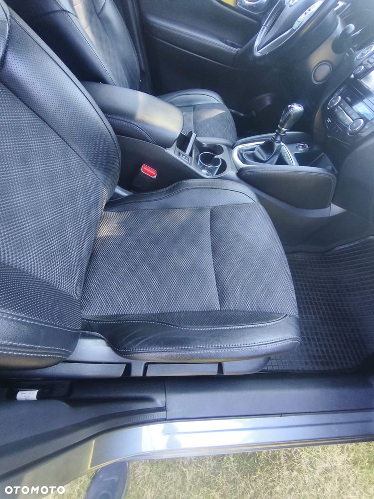 Nissan Qashqai 1.6 DCi Tekna+ - 10