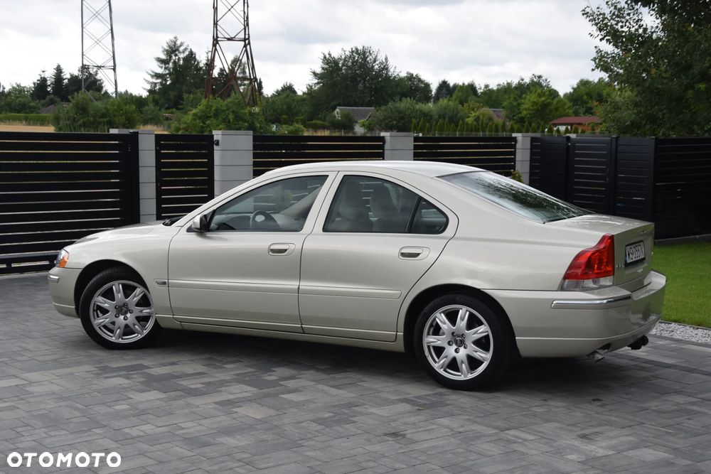 Volvo S60 - 3