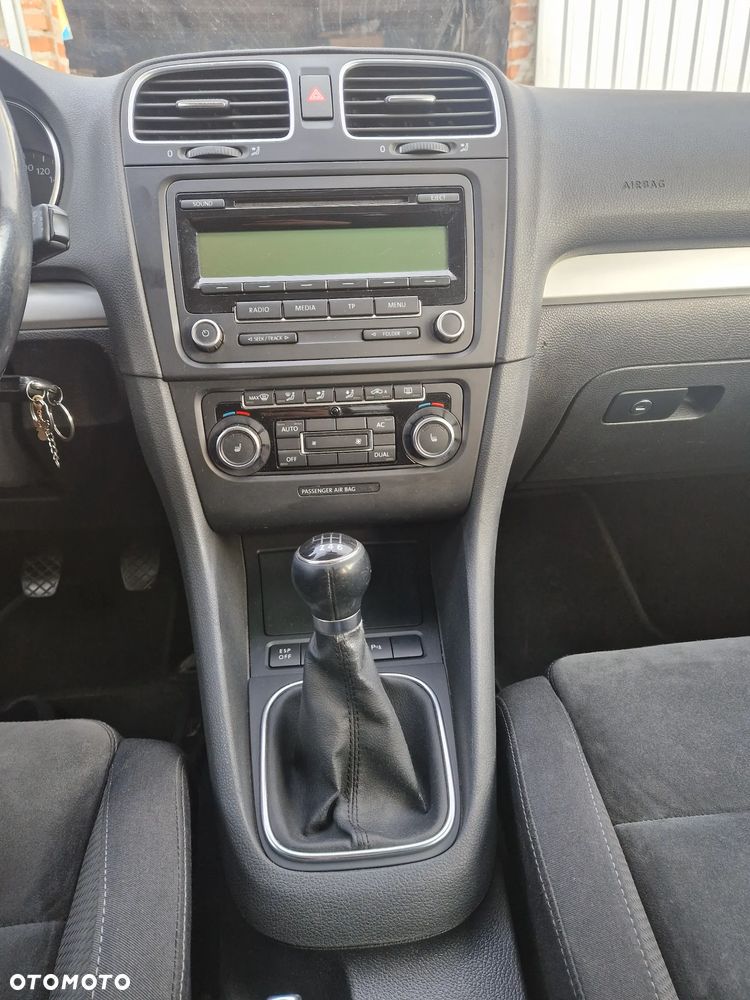 Volkswagen Golf 1.4 TSI Highline - 11