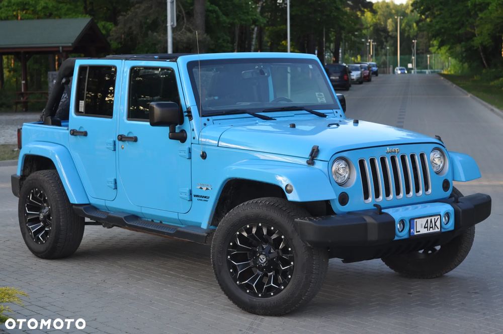Jeep Wrangler 3.6 Unlim Sahara - 11