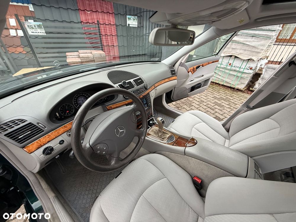 Mercedes-Benz Klasa E 220 CDI Elegance DPF - 10