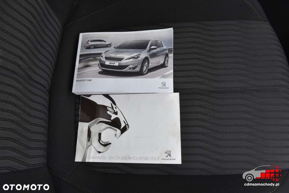 Peugeot 308 - 24