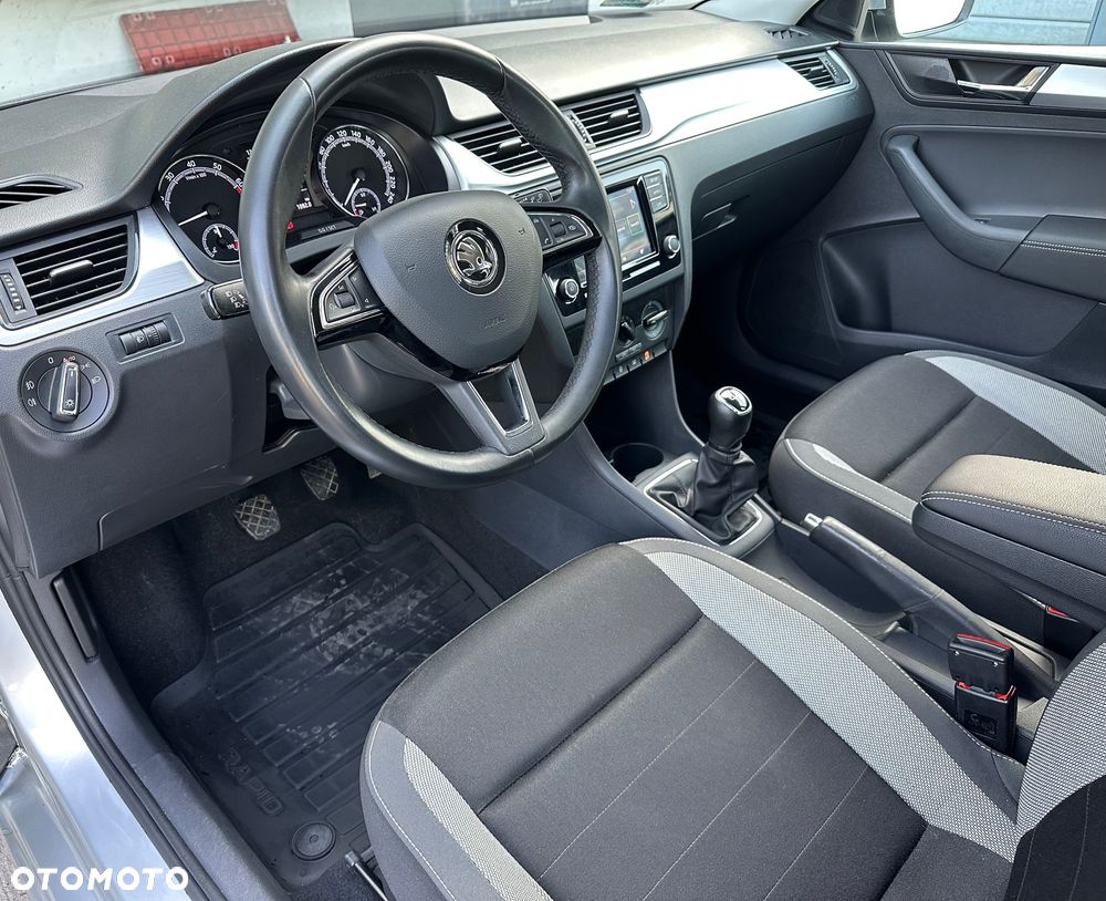 Skoda RAPID 1.0 TSI Ambition - 12