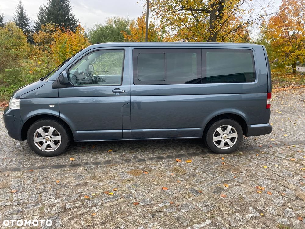Volkswagen Multivan - 3