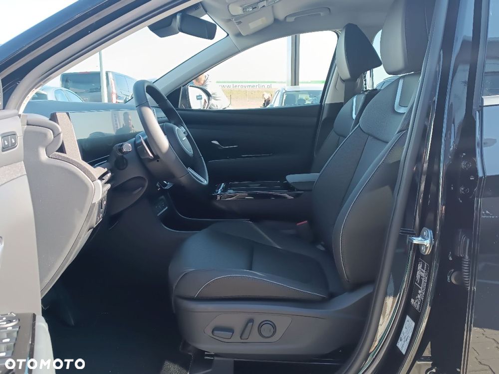 Hyundai Tucson - 13