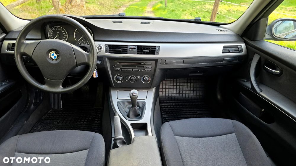 BMW Seria 3 - 10