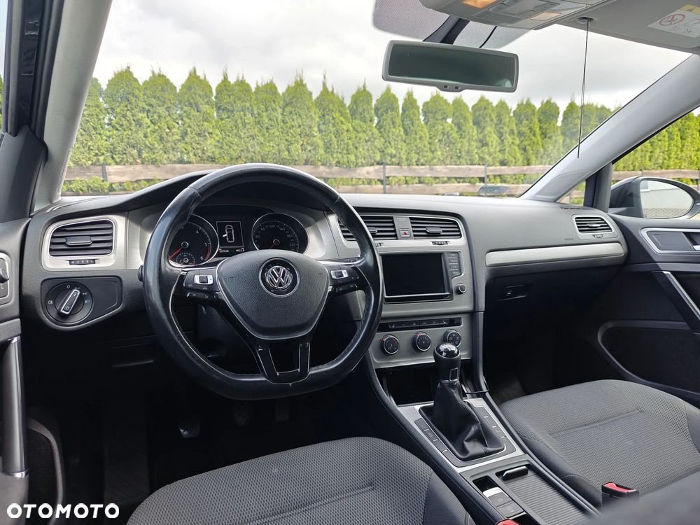 Volkswagen Golf 1.6 TDI BlueMotion Trendline - 18