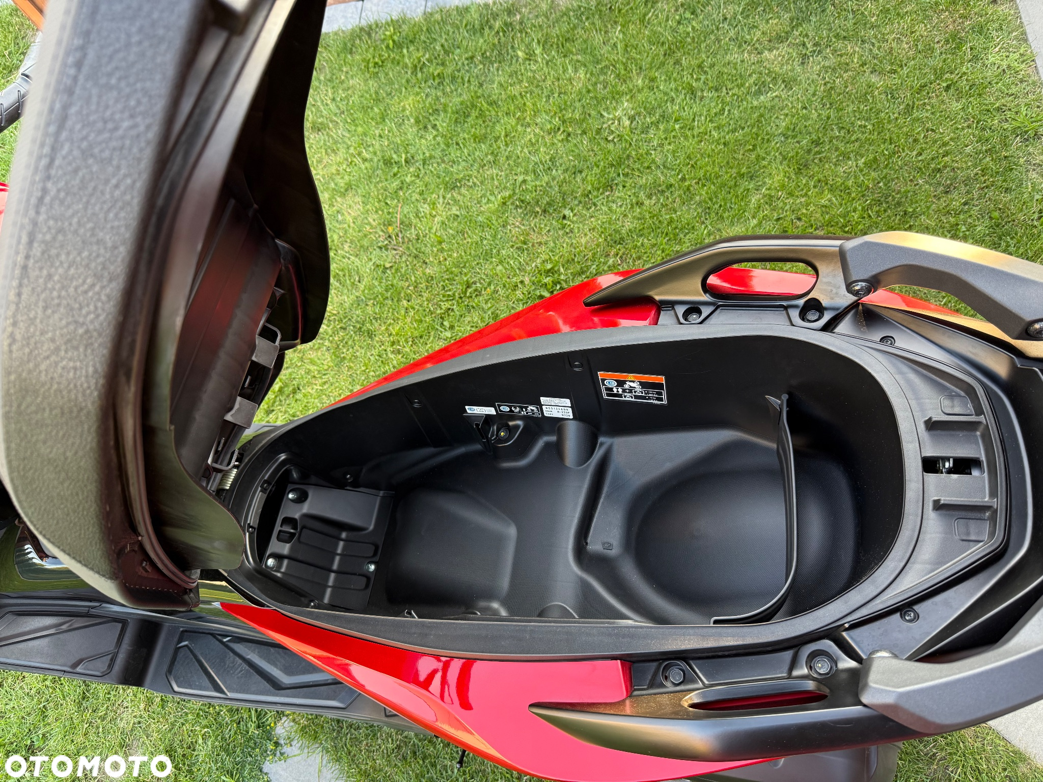 Honda NSS - 12