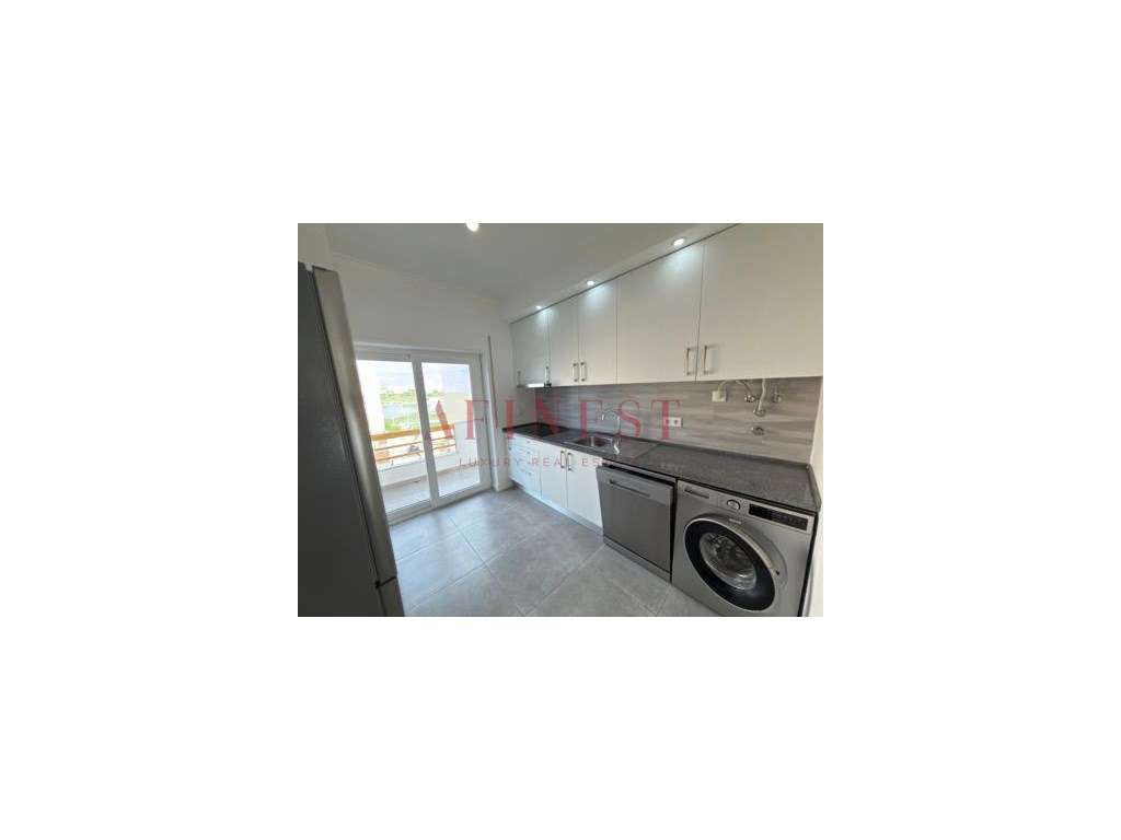 APARTAMENTO T2 NA AMORA - SEIXAL - PAIVAS - VISTA RIO E SOL - Grande imagem: 4/45