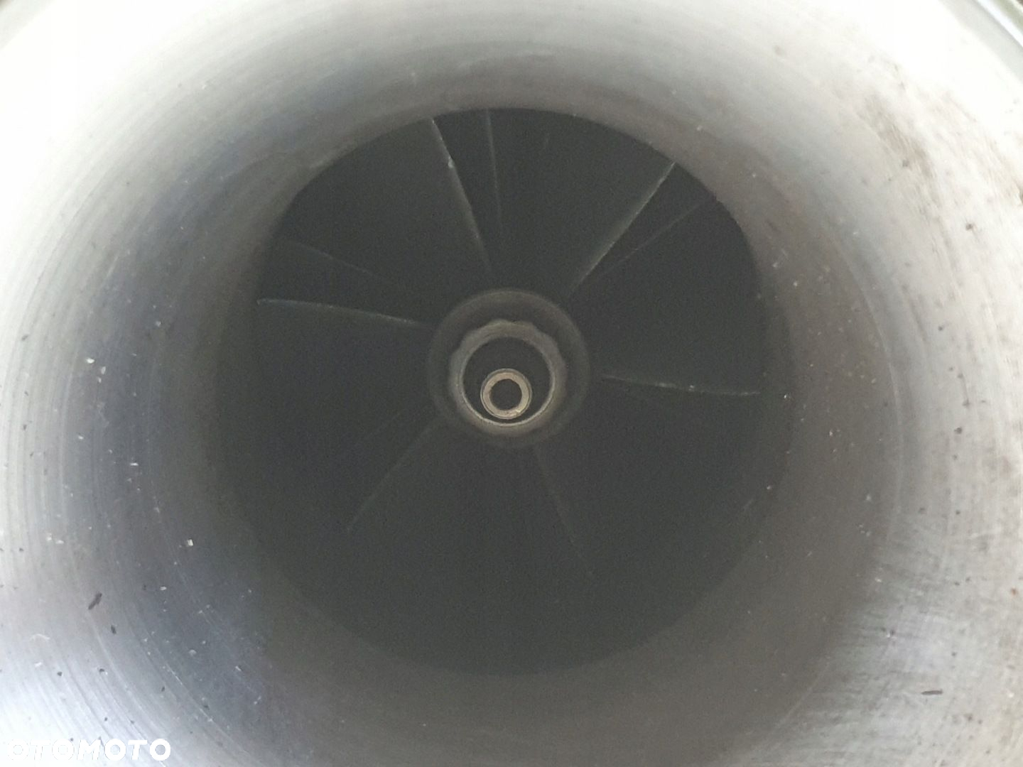 BMW E90 E91 2.0 D TURBOSPRĘŻARKA turbo 7810189C N47 - 6