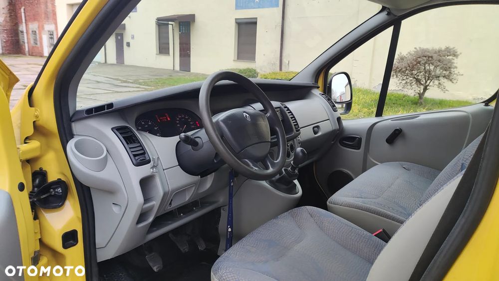 Renault Trafic - 33