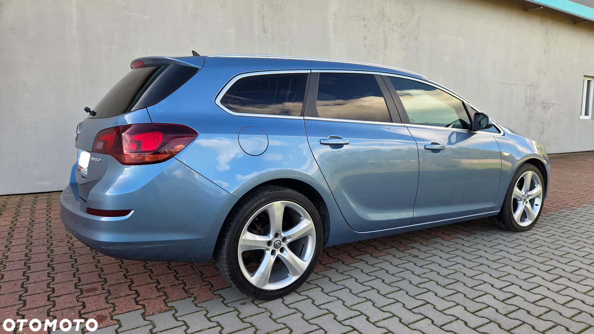 Opel Astra 1.4 Turbo Cosmo - 10