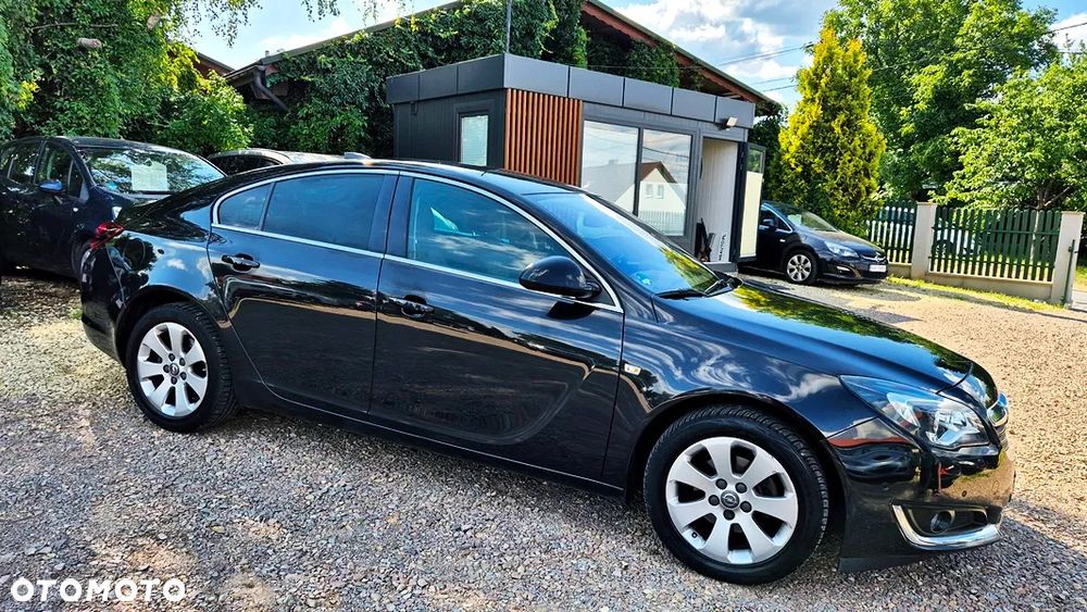 Opel Insignia 1.6 T Cosmo S&S EU6 - 8