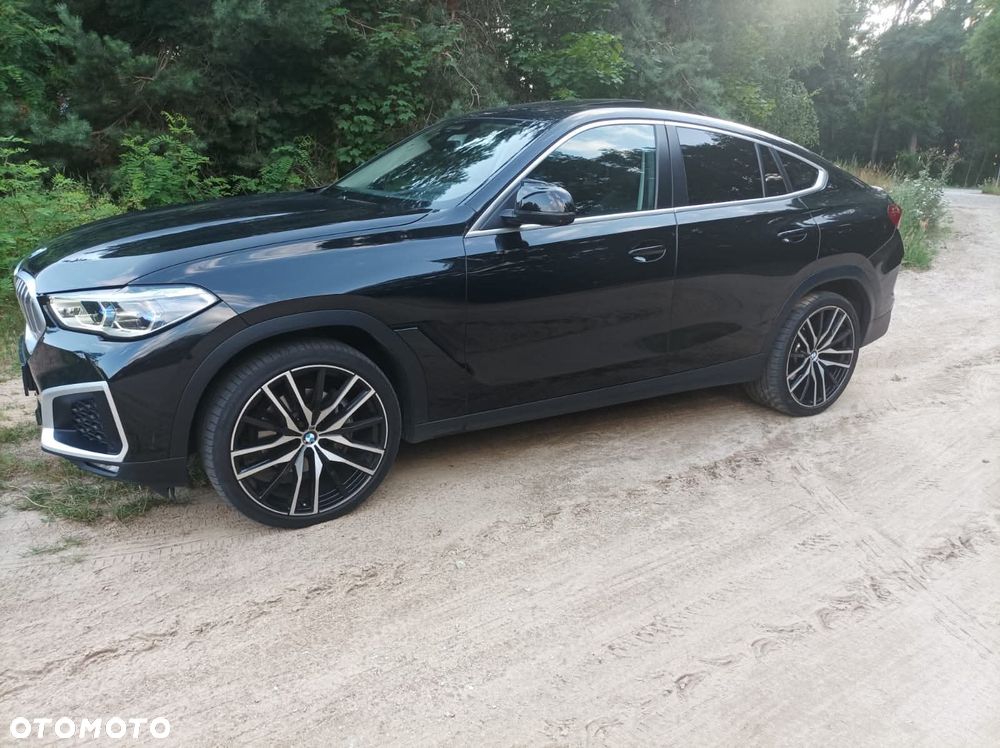 BMW X6 xDrive40d mHEV - 2