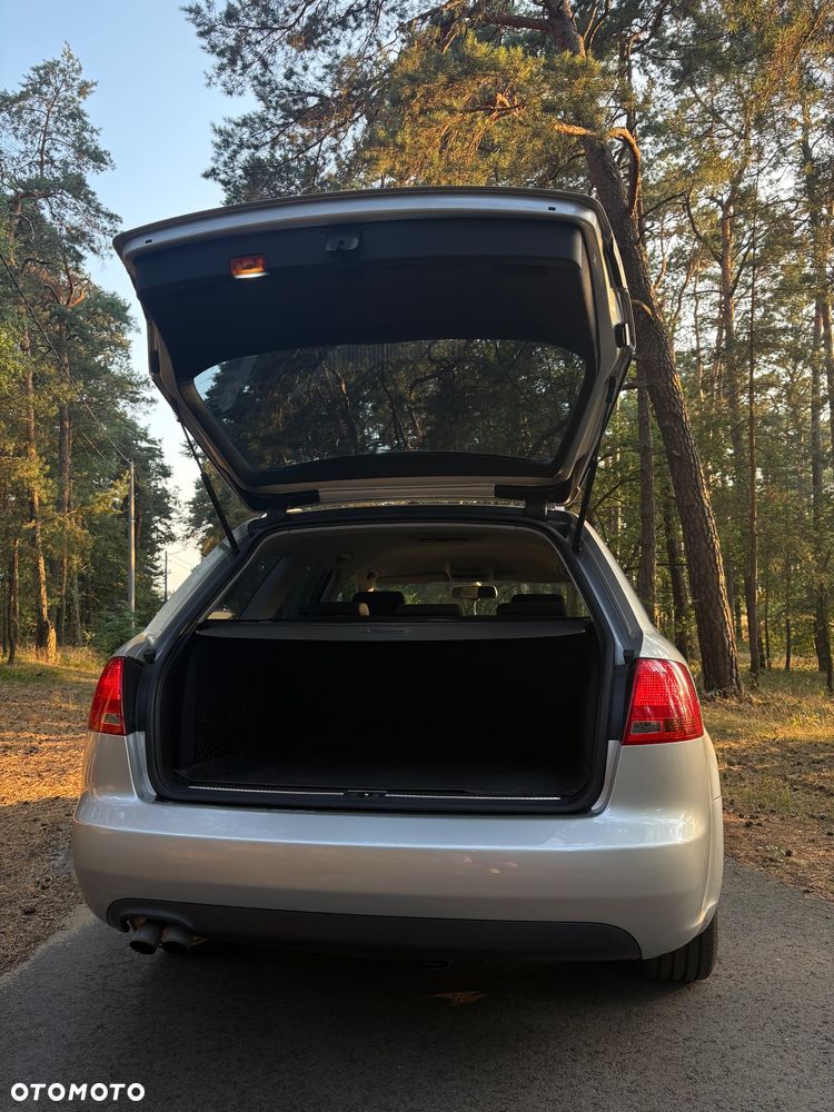 Audi A4 Avant 2006 photo 4