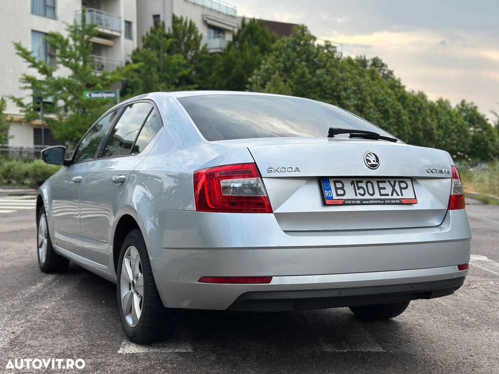 Skoda Octavia 1.6 TDI Ambition - 6